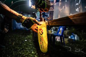 BIB: 500, 142
                            <button type="button" onclick="openModal(22791775)" class="btn btn-primary btn-sm float-right btn-popup" data-toggle="modal" data-target=".modal-high-quality">
                        <i class="fas fa-shopping-cart"></i> Add to Cart
                    </button>
                                            <button type="button" onclick="isThisMe(22791775, true)" class="btn btn-success btn-sm float-right btn-popup btn-isme hidden" data-toggle="tooltip" data-placement="bottom" title="นี่คือรูปของคุณใช่ไหม คลิกที่นี่เพื่อเอาเข้าอัลบั้ม">
                        <i class="fas fa-plus"></i> Add to album
                    </button>
                    <button type="button" onclick="isThisMe(22791775, false)" class="btn btn-warning btn-sm float-right btn-popup btn-isnotme hidden">
                        <i class="fas fa-ban"></i> Remove from album
                    </button>